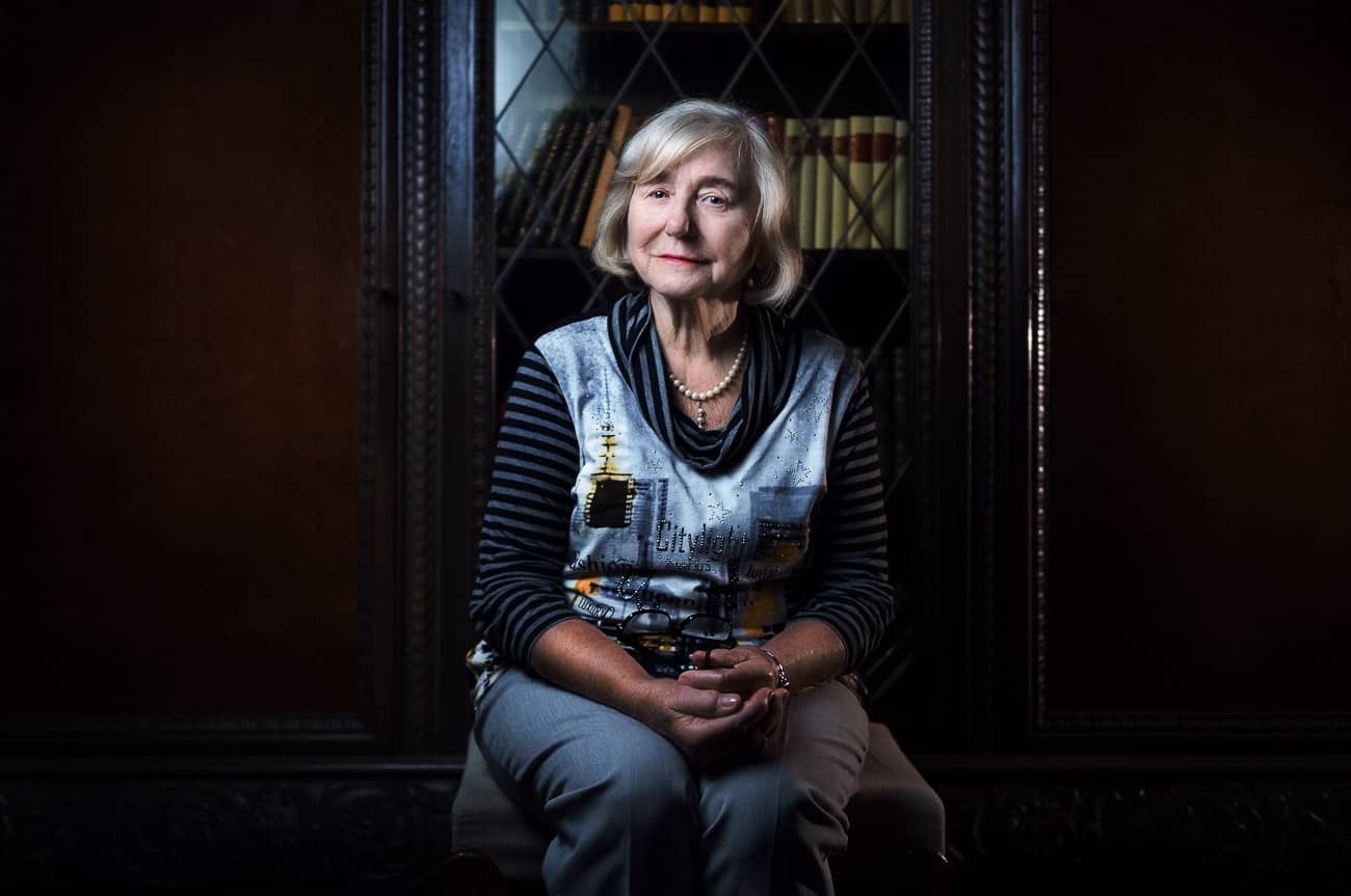 Portrait von Magda